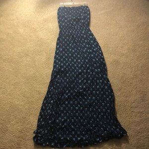 Navy blue patterned maxi strapless dress